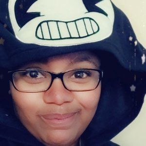 Meet your Posher, Celeste